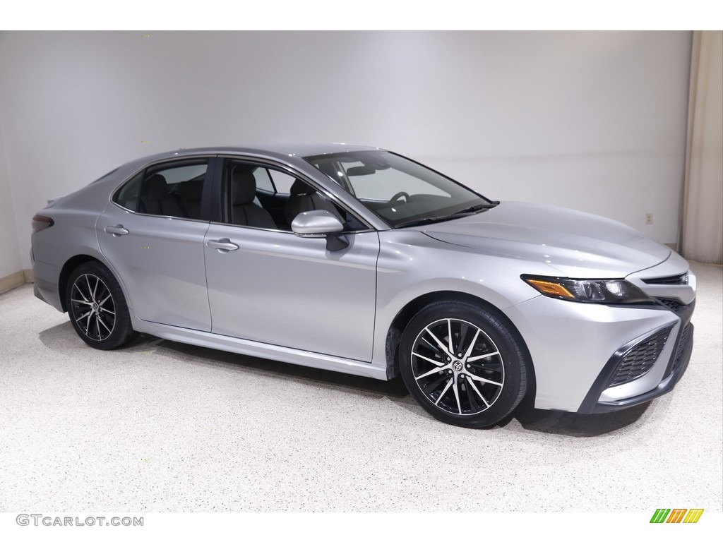 Celestial Silver Metallic 2022 Toyota Camry SE Exterior Photo #145389516