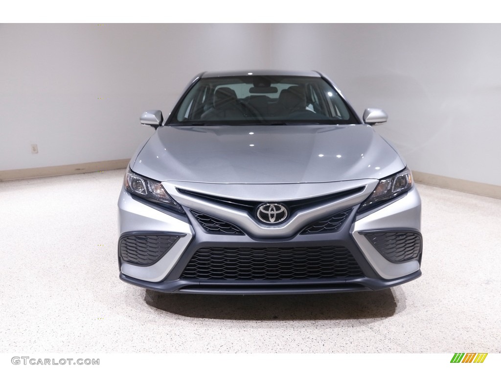 2022 Camry SE - Celestial Silver Metallic / Ash photo #2