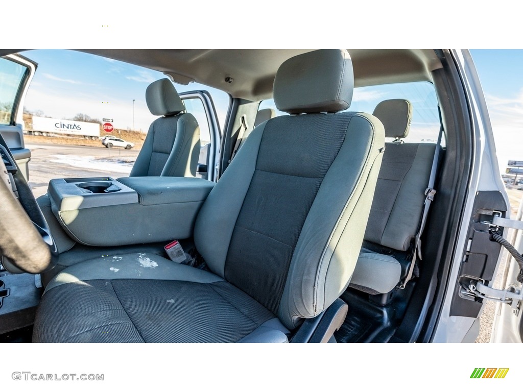 2016 F150 XLT SuperCab - Oxford White / Medium Earth Gray photo #17