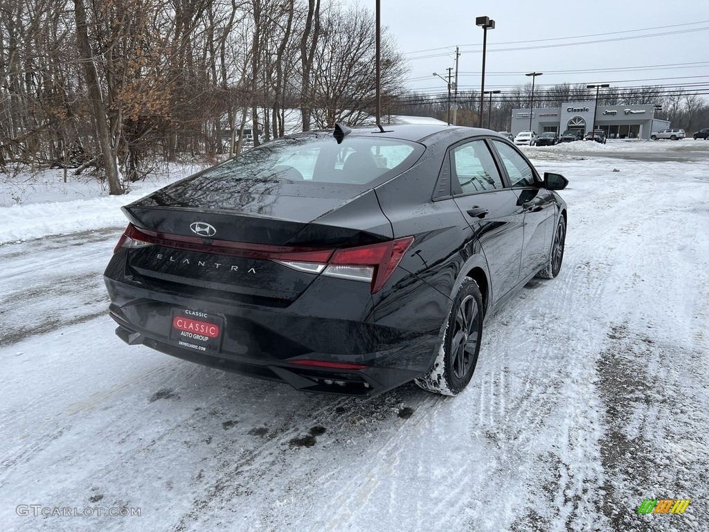 2021 Elantra SEL - Phantom Black / Black photo #4