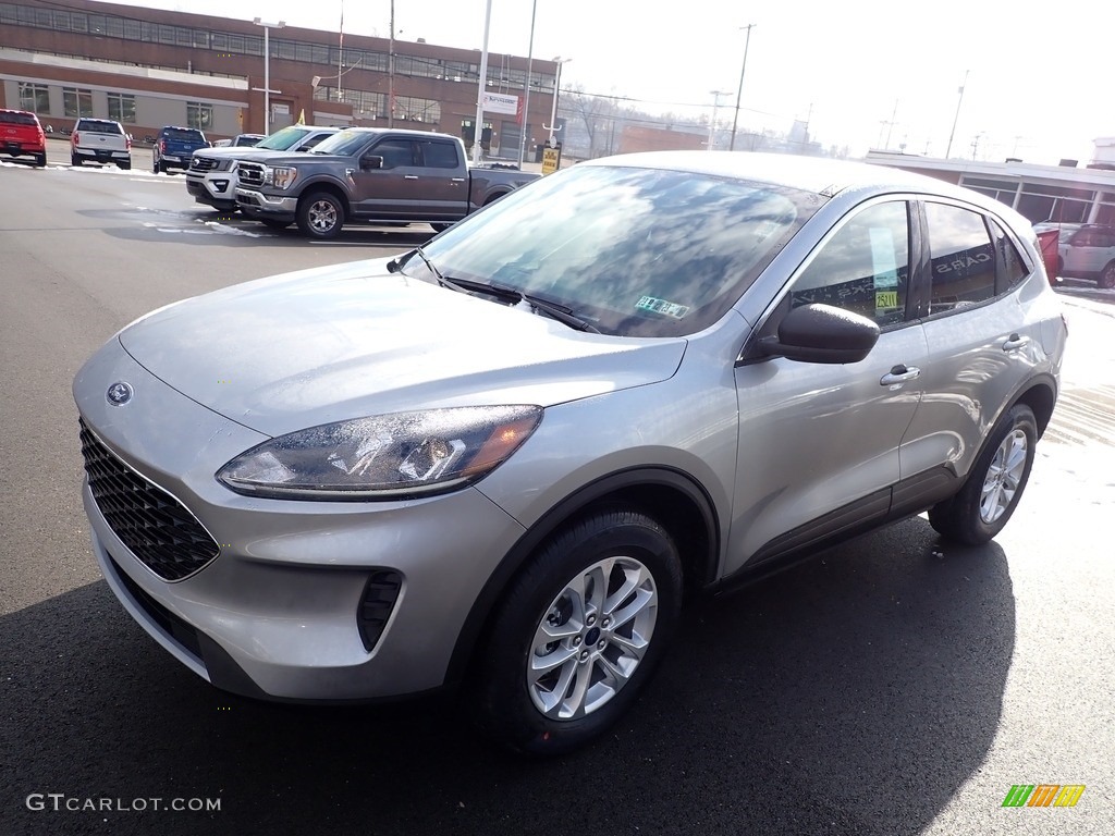 Iconic Silver 2022 Ford Escape SE 4WD Exterior Photo #145390378
