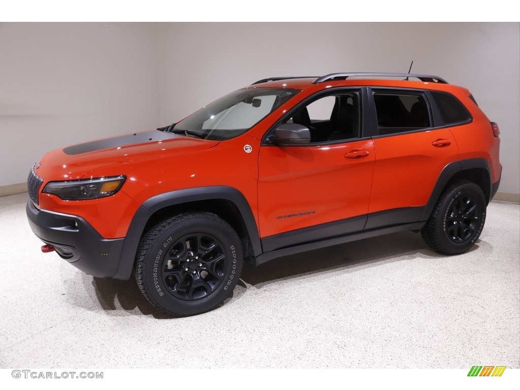 Spitfire Orange 2021 Jeep Cherokee Traihawk 4x4 Exterior Photo #145392454