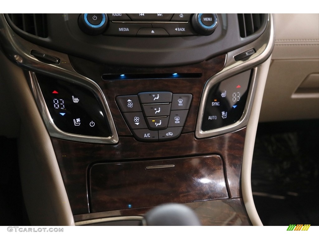 2014 Buick LaCrosse Premium Controls Photo #145392553