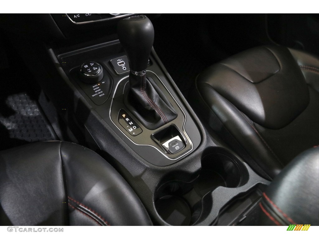 2021 Jeep Cherokee Traihawk 4x4 Transmission Photos