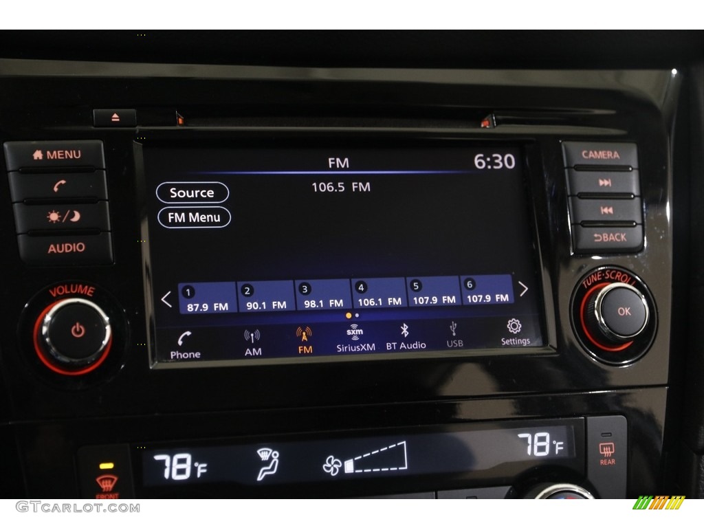 2018 Nissan Rogue SV Audio System Photos