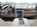 2014 GMC Yukon Light Tan Interior Dashboard Photo