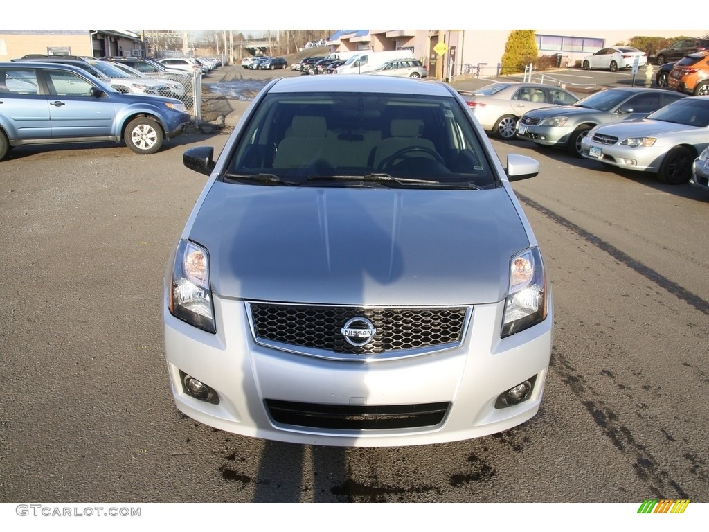 2011 Sentra 2.0 SR - Brilliant Silver Metallic / Charcoal photo #2