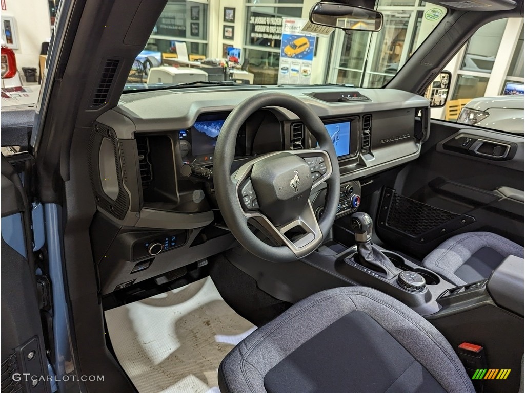 2023 Ford Bronco Base 4X4 4-Door Front Seat Photos