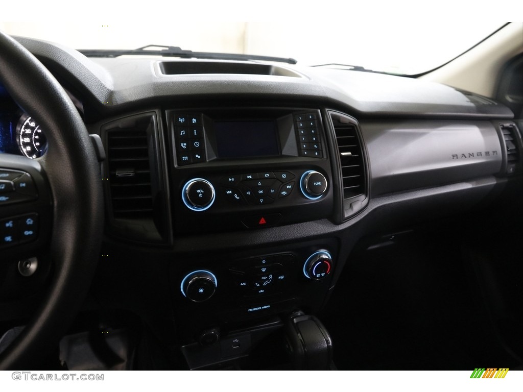 2021 Ford Ranger XL SuperCab Controls Photos