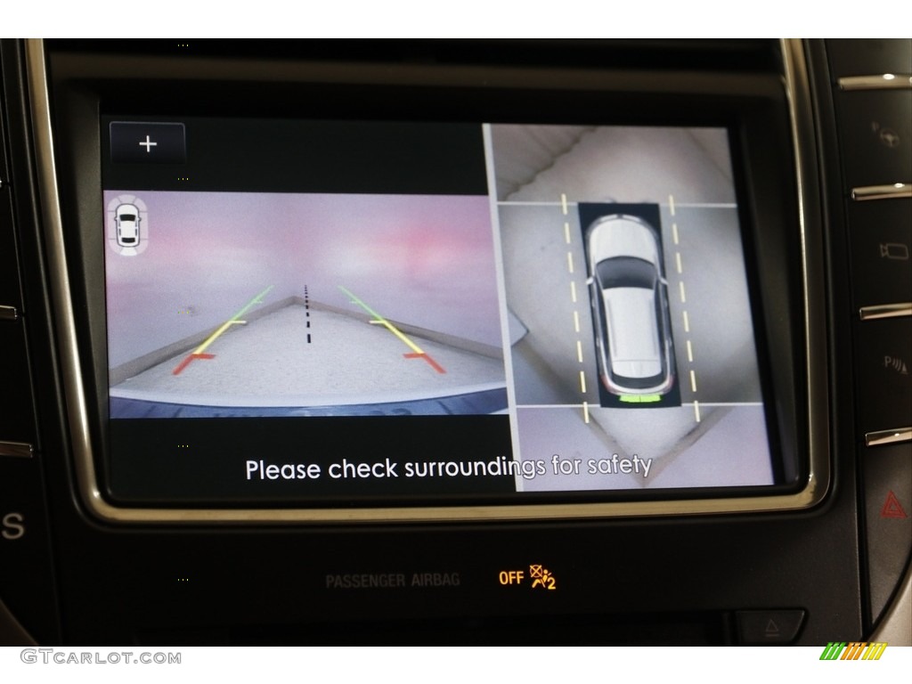 2020 Lincoln Nautilus Reserve AWD Controls Photo #145401123