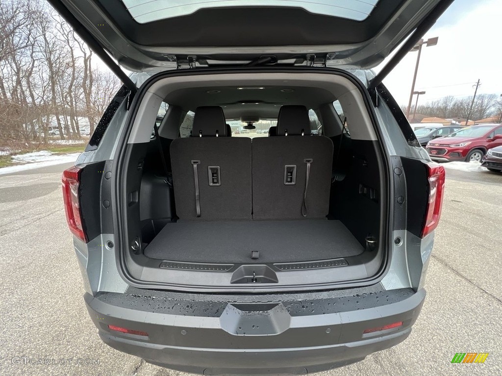 2023 GMC Acadia SLE AWD Trunk Photo #145401493