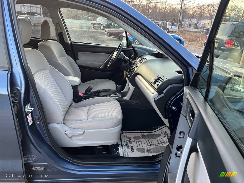 2014 Forester 2.5i Premium - Marine Blue Pearl / Platinum photo #12