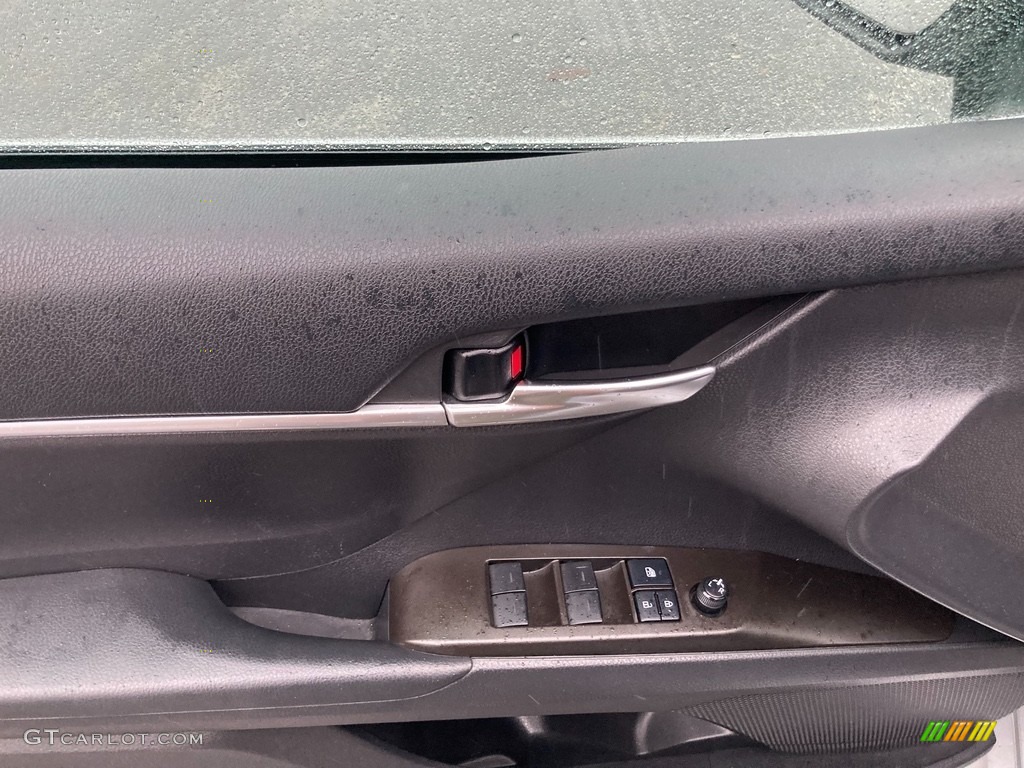 2021 Toyota Camry LE AWD Ash Door Panel Photo #145402000