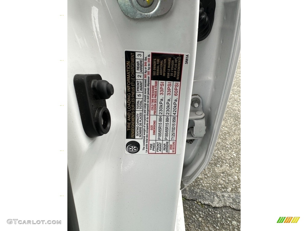 2018 Nissan Versa Note SV Info Tag Photo #145406268