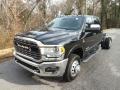 Diamond Black Crystal Pearl - 3500 Limited Crew Cab 4x4 Chassis Photo No. 2