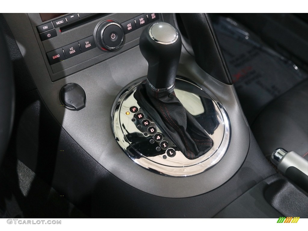 2007 Solstice GXP Roadster - Mysterious Black / Ebony/Red photo #11