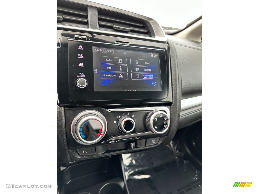 2018 Honda Fit Sport Controls Photo #145410309