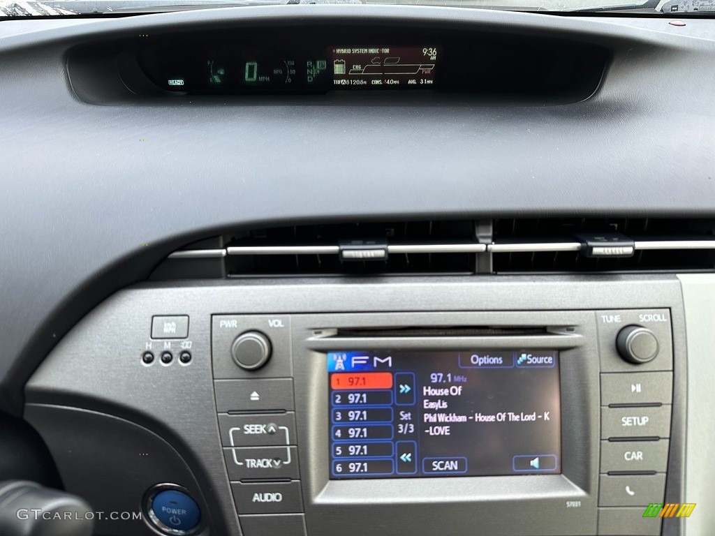 2014 Prius Five Hybrid - Winter Gray Metallic / Misty Gray photo #9