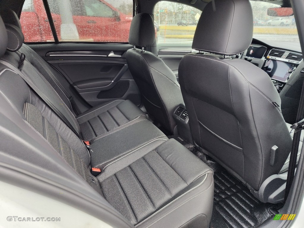 Titan Black Interior 2019 Volkswagen Golf R 4Motion W/DCC. NAV. Photo #145410725