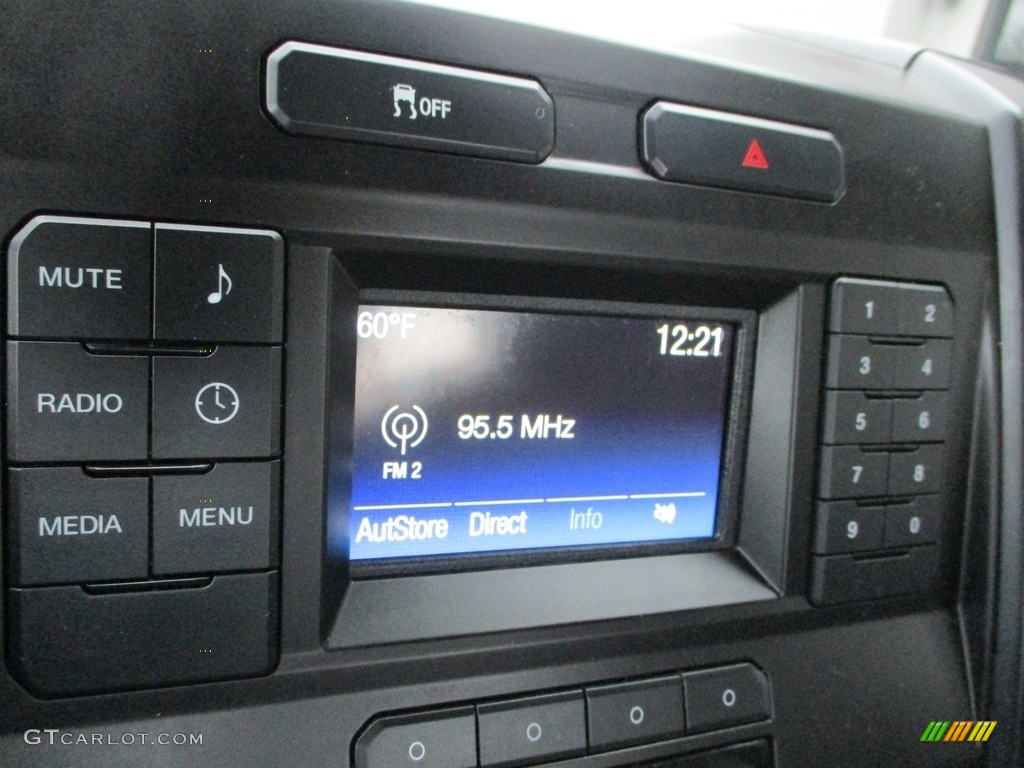 2016 F150 XL Regular Cab - Green Gem / Medium Earth Gray photo #15