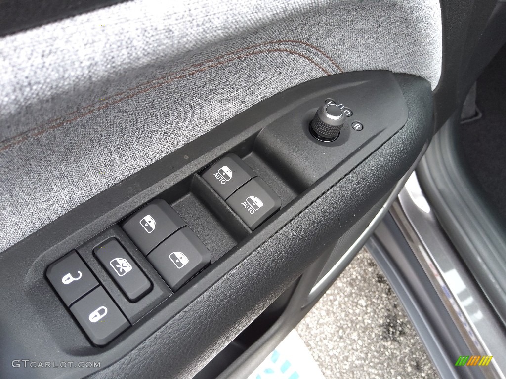 2022 Jeep Compass Latitude Lux 4x4 Black Door Panel Photo #145414488