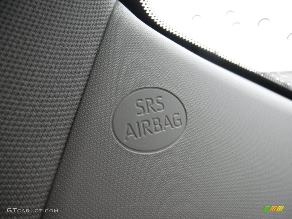 2021 RAV4 XLE Premium AWD - Blizzard White Pearl / Light Gray photo #25