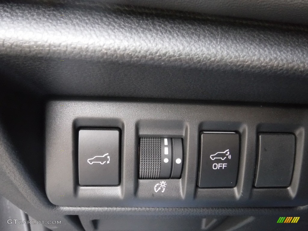 2021 Subaru Outback 2.5i Touring Controls Photos