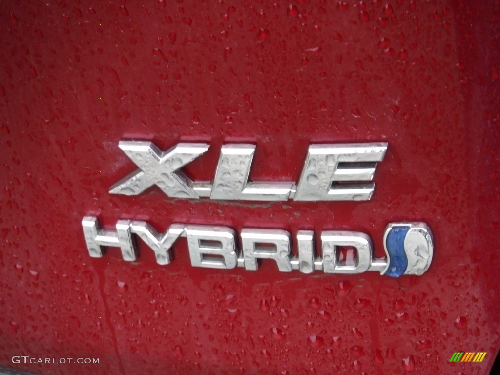 2020 Toyota RAV4 XLE AWD Hybrid Marks and Logos Photo #145415794