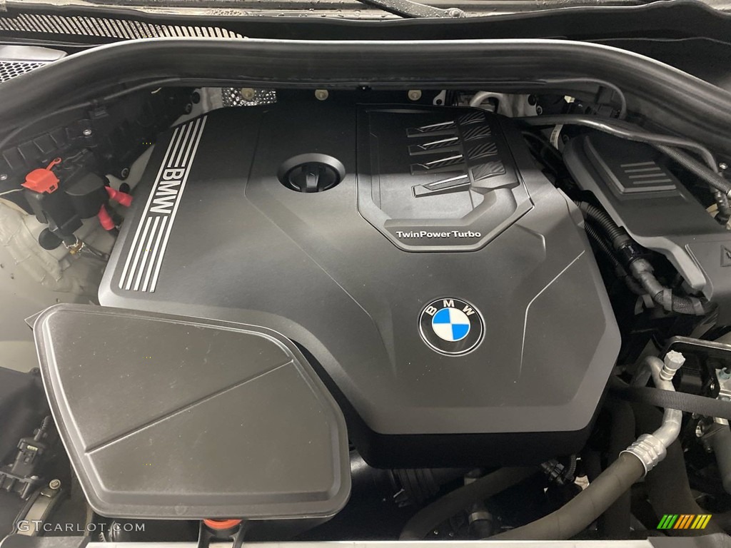 2020 BMW X4 xDrive30i Engine Photos