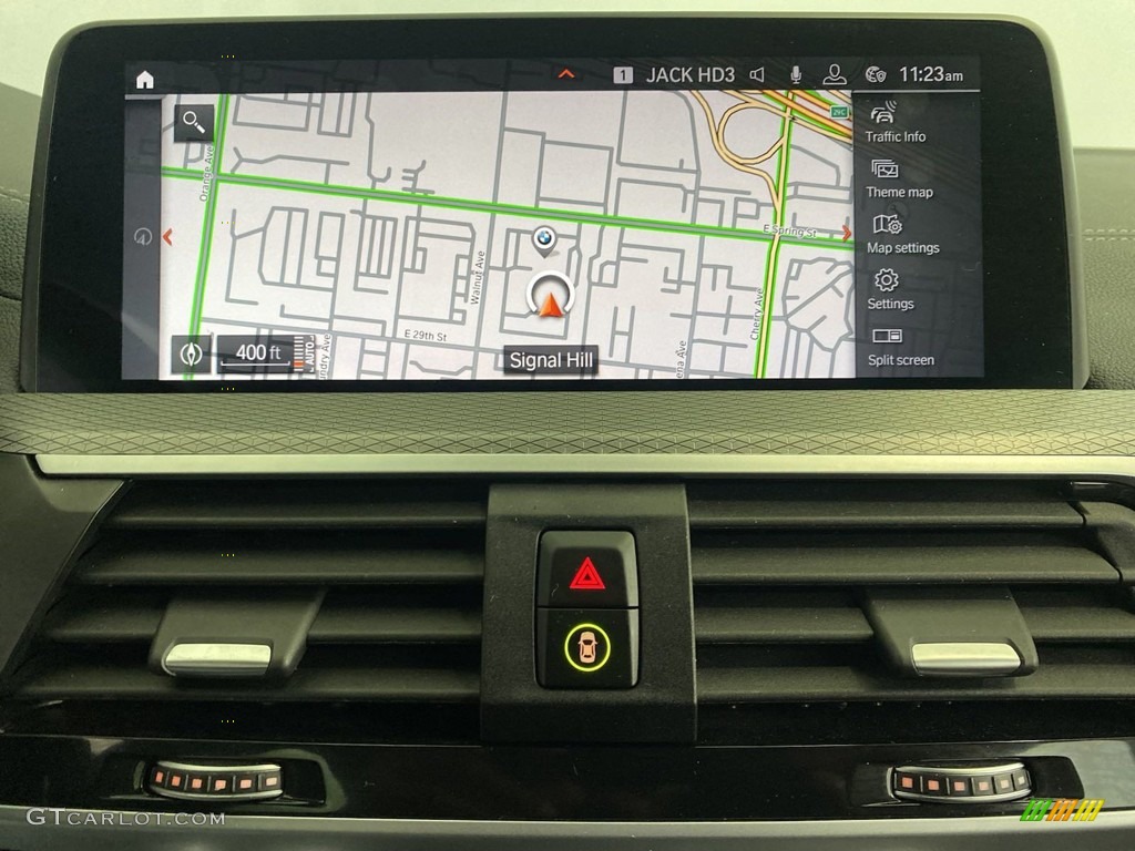 2020 BMW X4 xDrive30i Navigation Photos