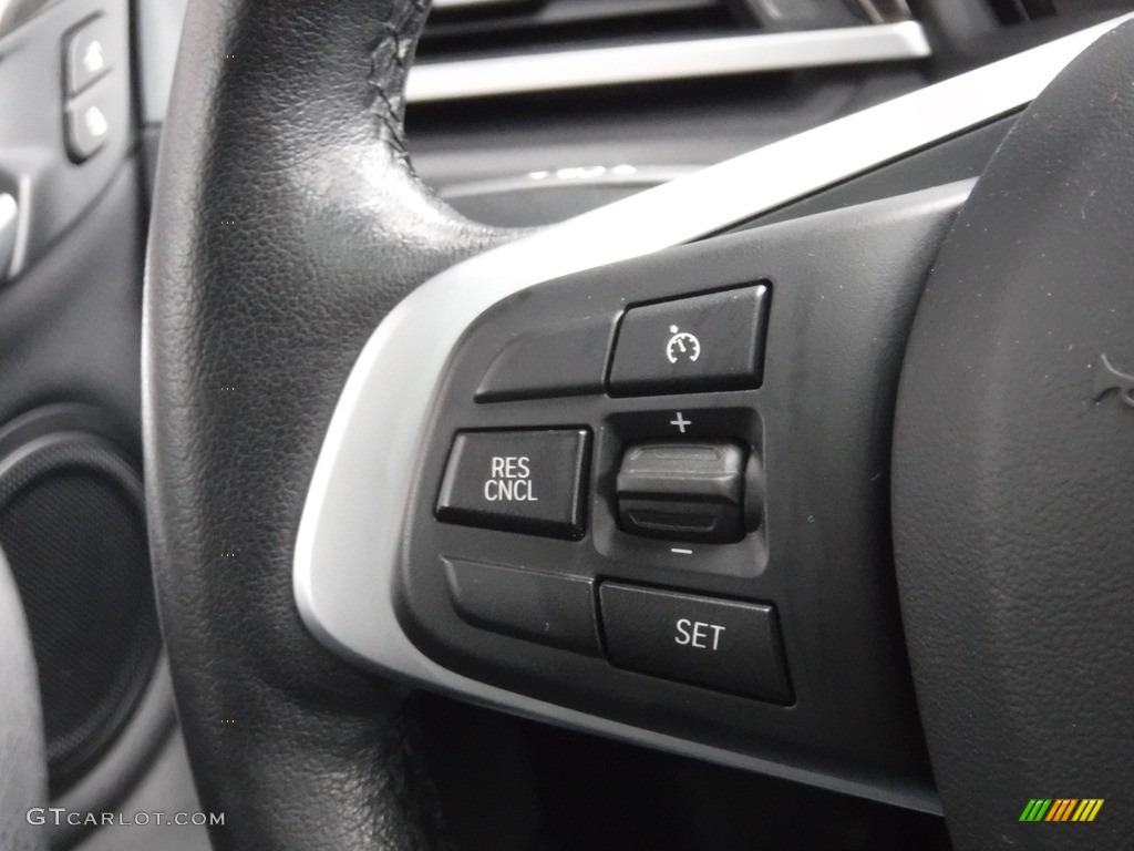 2017 X1 xDrive28i - Mineral Grey Metallic / Black photo #24