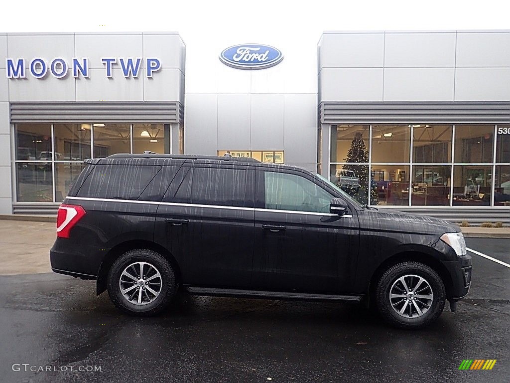 2018 Expedition XLT 4x4 - Shadow Black / Ebony photo #1