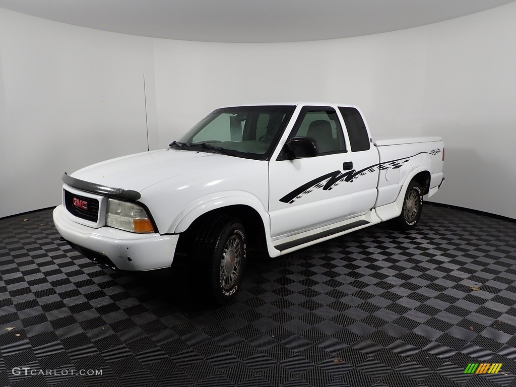 2001 Sonoma SLS Extended Cab 4x4 - Summit White / Pewter photo #1