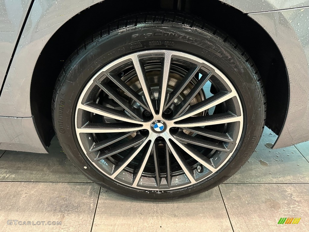 2023 BMW 5 Series 530i xDrive Sedan Wheel Photo #145419948