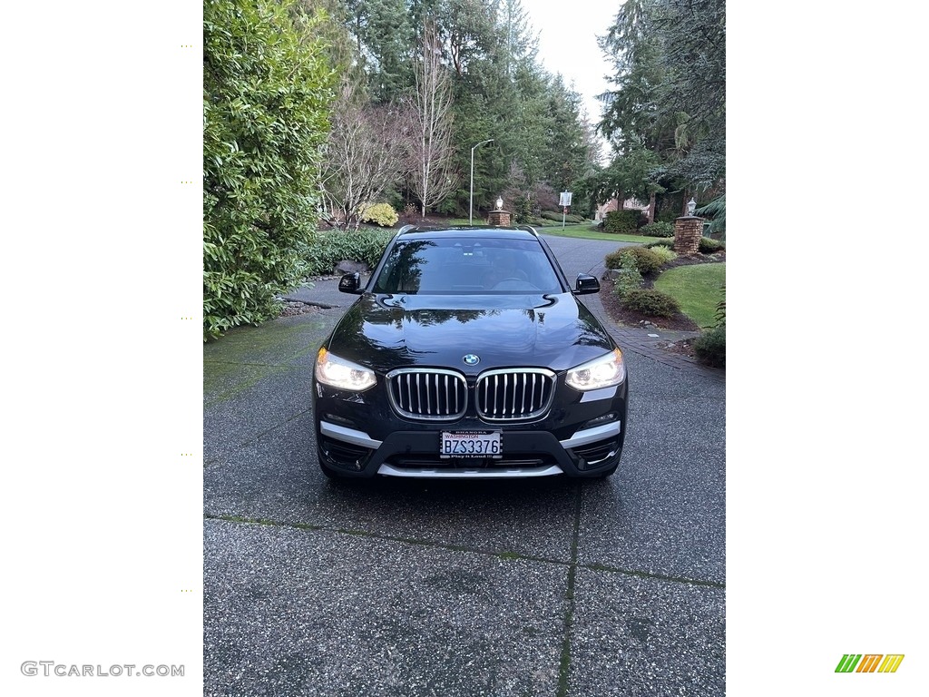 2021 X3 xDrive30i - Jet Black / Canberra Beige/Black photo #2