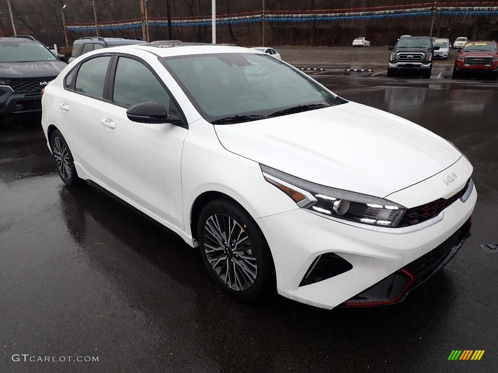 2023 Forte GT-Line - Snow White Pearl / Black photo #2