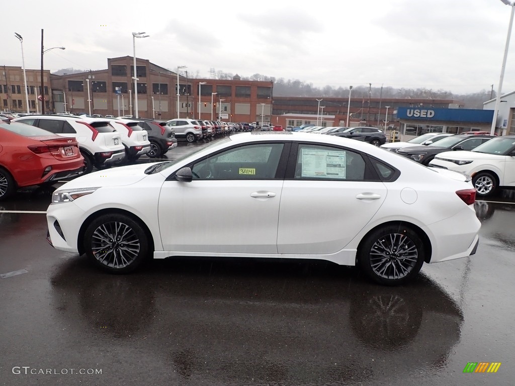 2023 Forte GT-Line - Snow White Pearl / Black photo #5