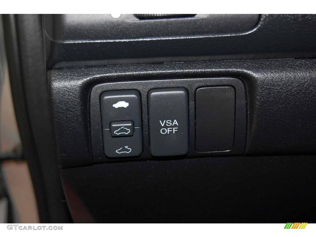 2006 Accord EX-L V6 Sedan - Alabaster Silver Metallic / Black photo #32