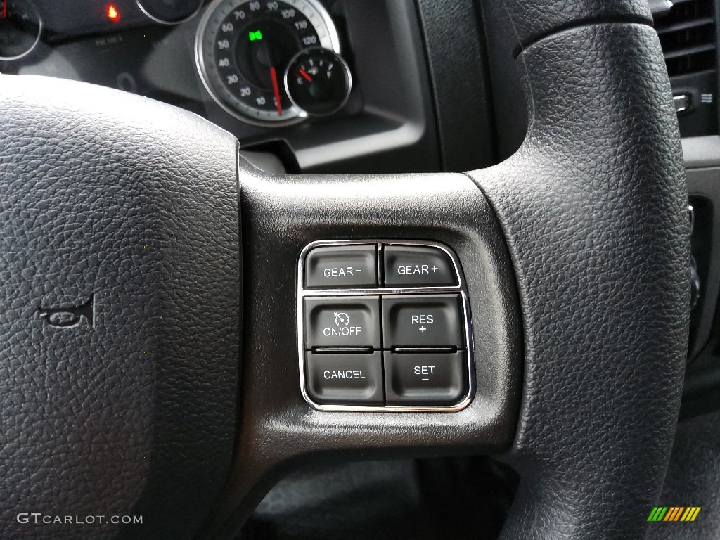 2022 Ram 1500 Classic Quad Cab 4x4 Black/Diesel Gray Steering Wheel Photo #145422316