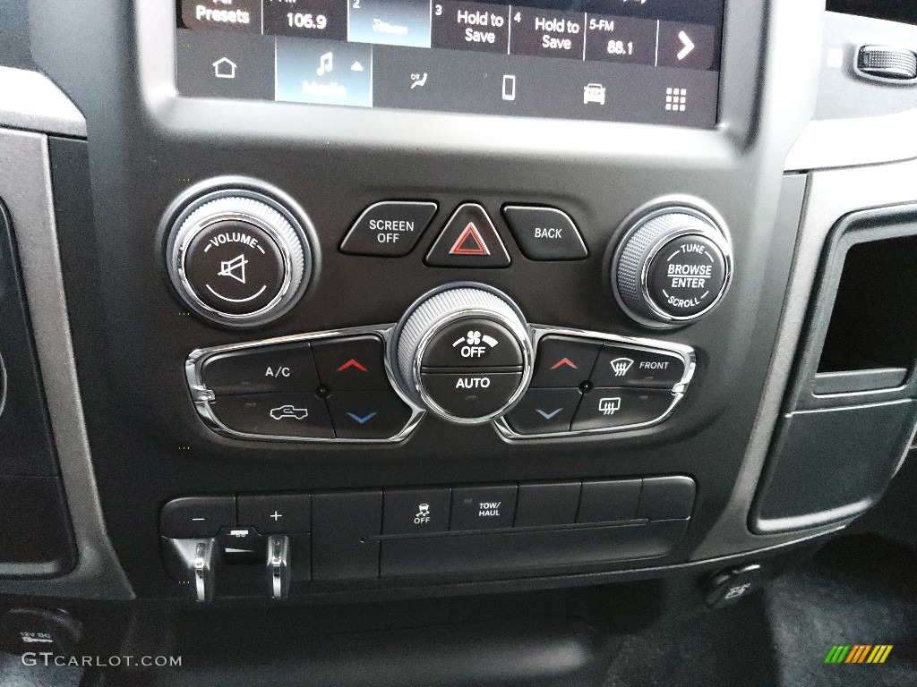 2022 Ram 1500 Classic Quad Cab 4x4 Controls Photos