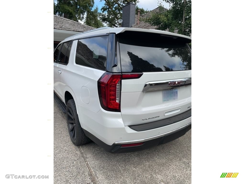 2021 Yukon XL SLT 4WD - White Frost Tricoat / Dark Walnut/­Slate photo #6