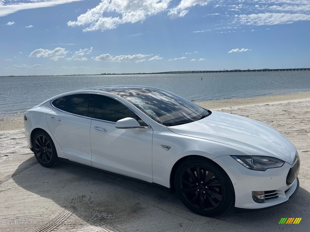 Solid White 2015 Tesla Model S 85D Exterior Photo #145424965