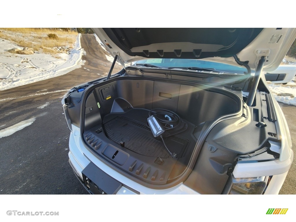 2023 Ford F150 Lightning Lariat 4x4 Trunk Photo #145426332