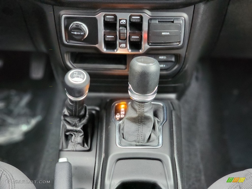 2023 Jeep Wrangler Unlimited Willys 4XE Hybrid 8 Speed Automatic Transmission Photo #145427469