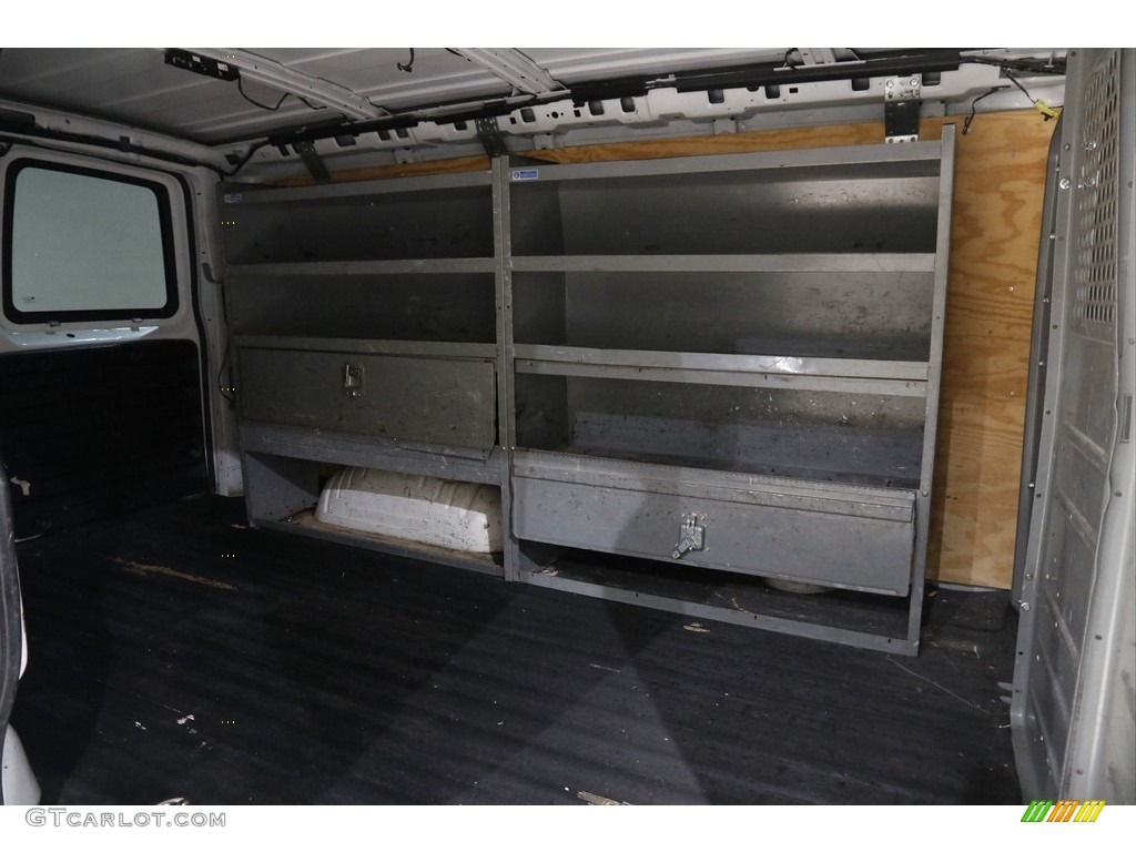 2017 Savana Van 2500 Cargo - Summit White / Medium Pewter photo #14
