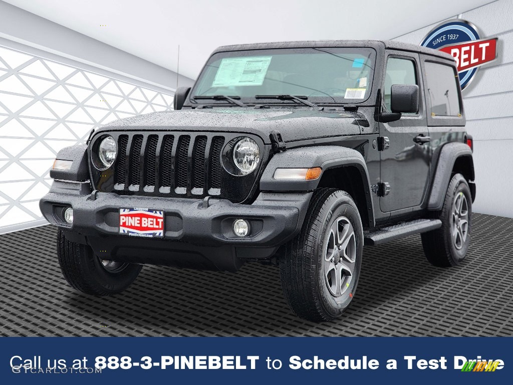 Black Jeep Wrangler