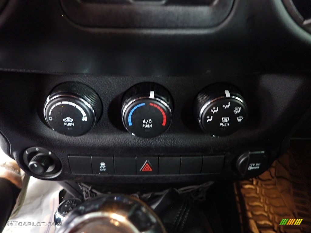 2015 Wrangler Unlimited Willys Wheeler 4x4 - Anvil / Black photo #18