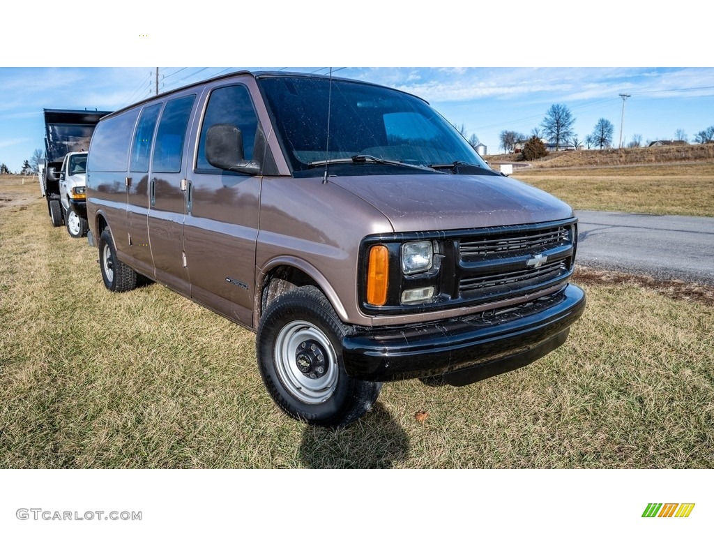2002 Chevrolet Express 3500 Extended Cargo Van Exterior Photos