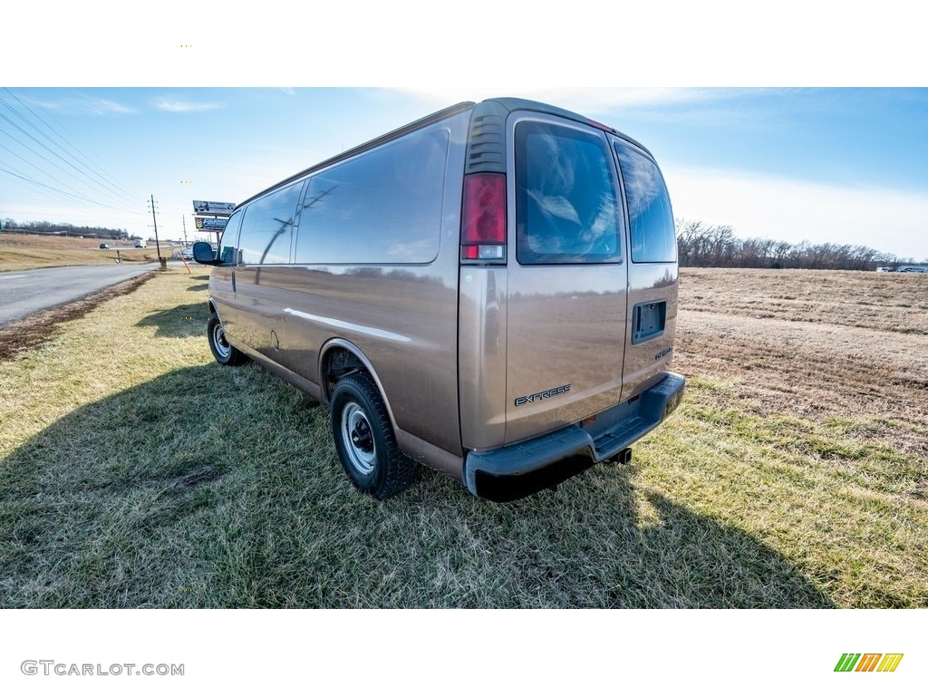 2002 Express 3500 Extended Cargo Van - Medium Bronzemist Metallic / Dark Pewter photo #6