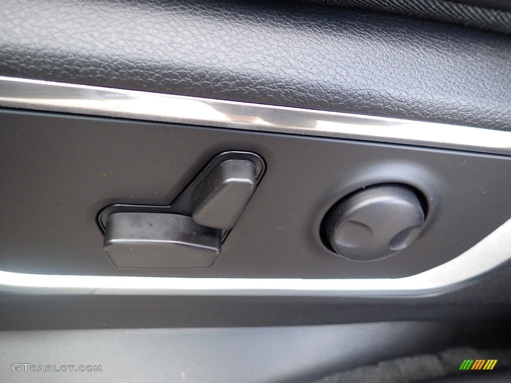 2023 Ram 1500 Laramie Crew Cab 4x4 Controls Photo #145432674